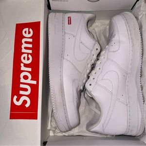 Supreme White Air Force 1 Size 10.5